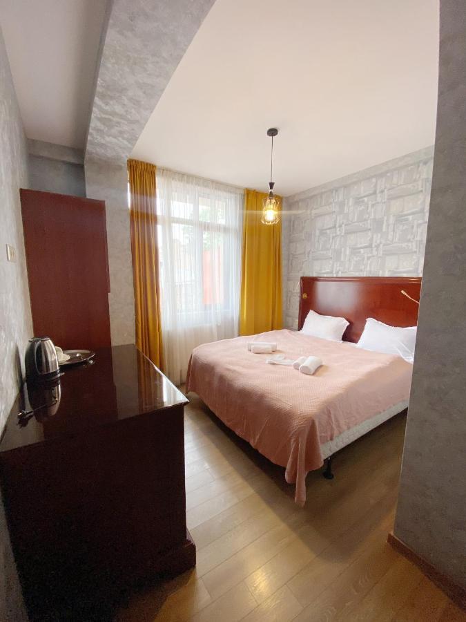 Chonkadzehotel Tbilisi Exteriör bild