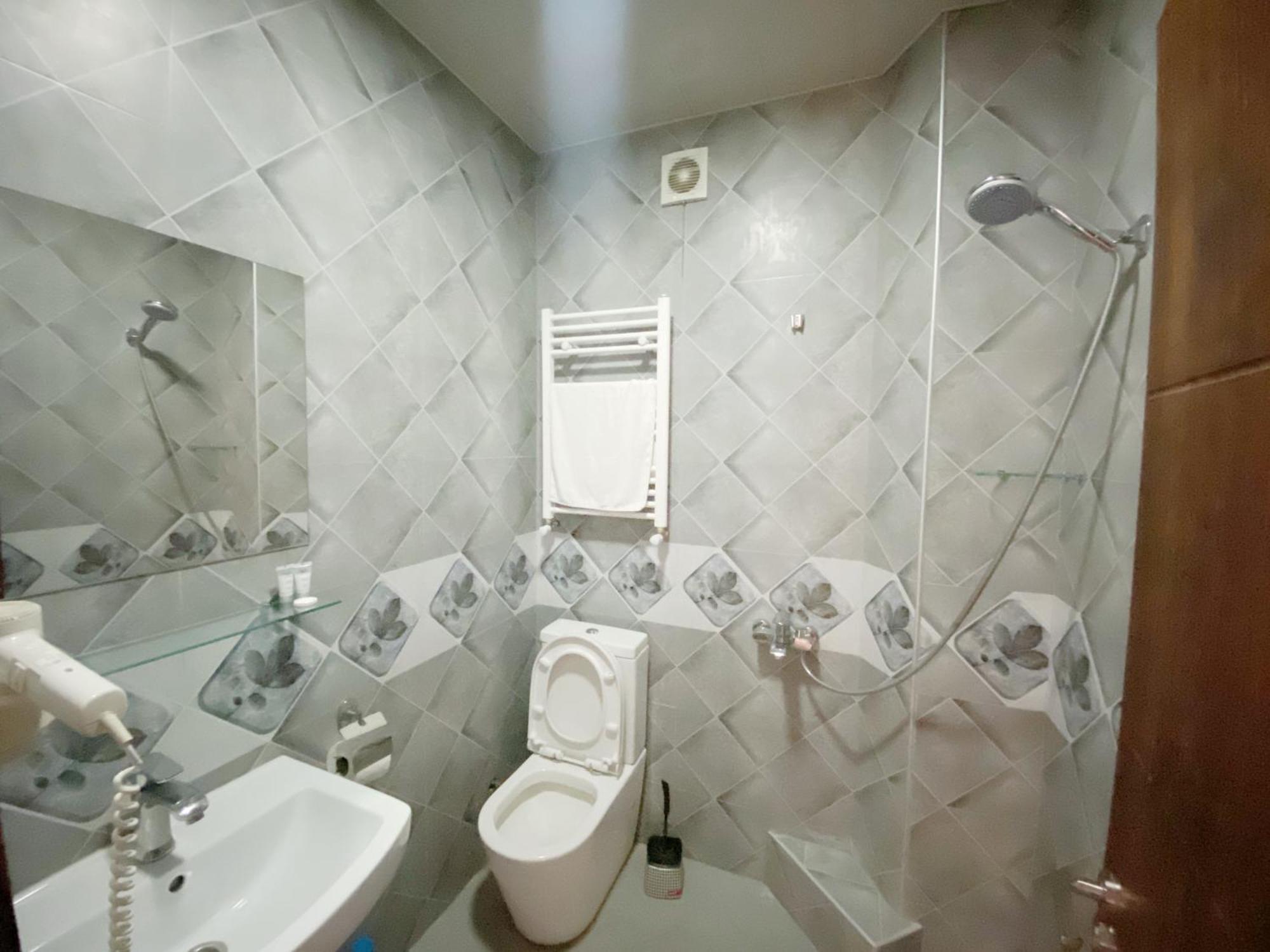 Chonkadzehotel Tbilisi Exteriör bild