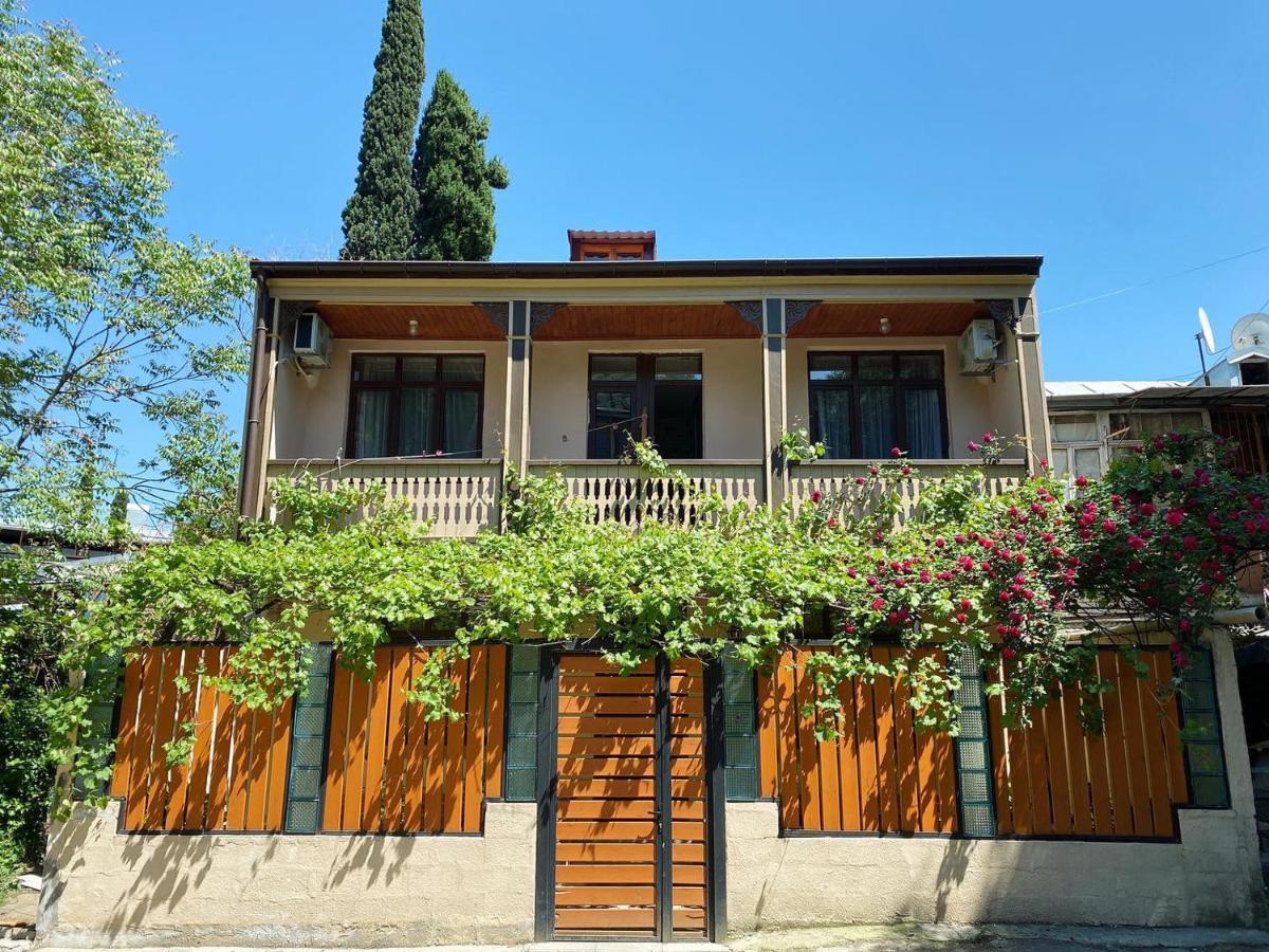 Chonkadzehotel Tbilisi Exteriör bild